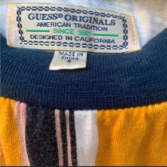 Men Guess Shirt - Picture 3 of 3